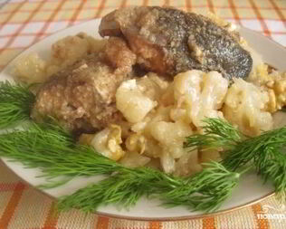 Горбуша в горшочках