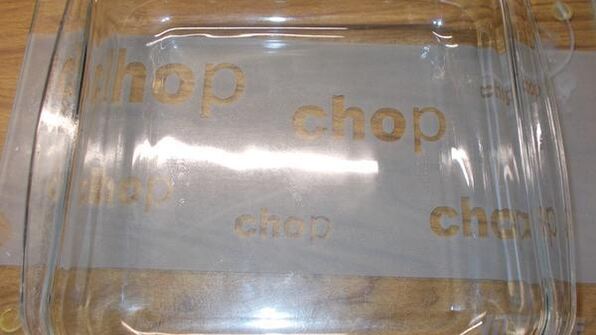 хек с авокадо и горошком, запеченный под бешамелем