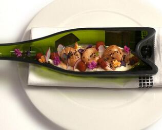 Морской гребешок на пюре из цветной капусты