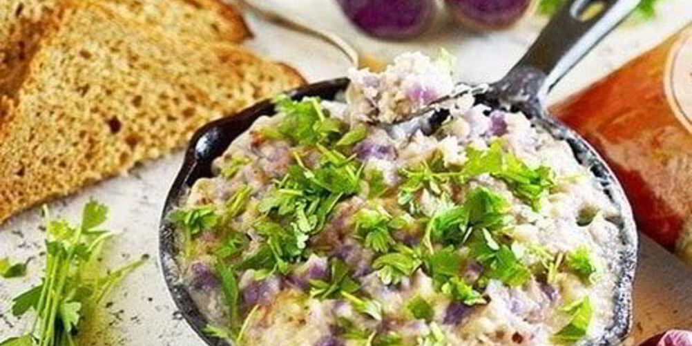 Рецепт плохкфискюра — печеной рыбы с картошкой под соусом