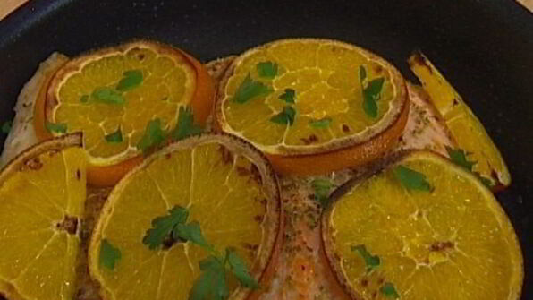 семга, запеченная с апельсинами