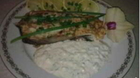 семга, запеченная в духовке по-королевски