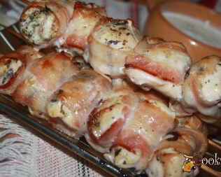 Куриные шашлыки в беконе