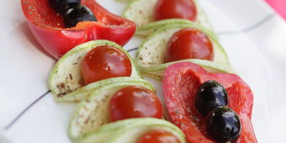 Рецепт маленьких шашлычков из овощей