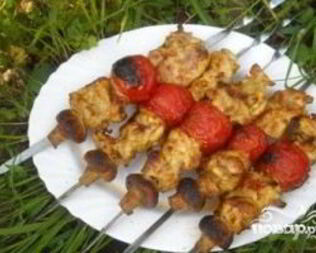 Шашлык из курицы в майонезе