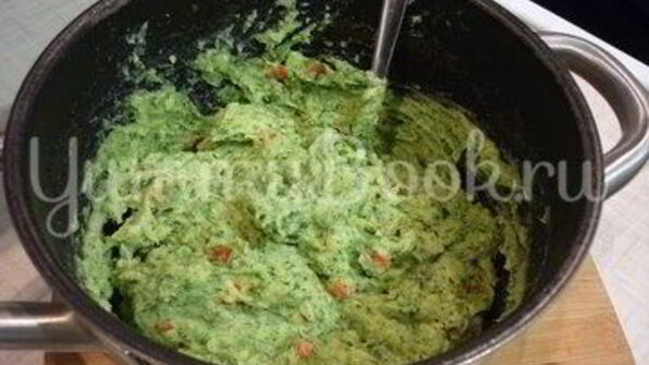 зеленые сырно-картофельные шашлычки на шпажках