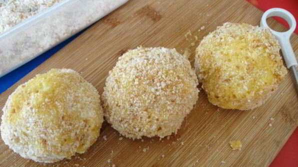 сицилийские аранчини — рисовые шарики