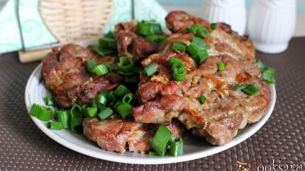 Сочные свиные стейки