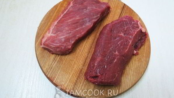 стейк из говядины с розмарином и тимьяном
