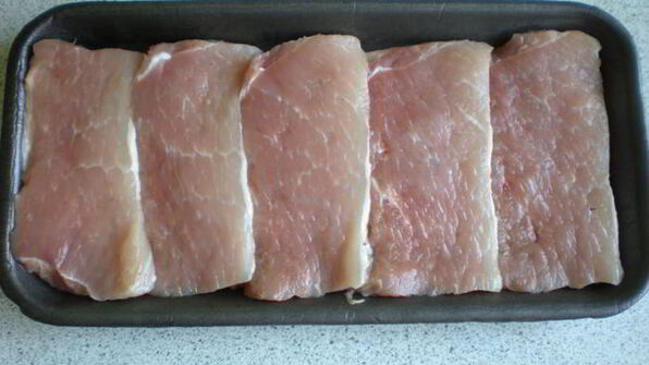 стейк по-карибски в маринаде с апельсинами и чили