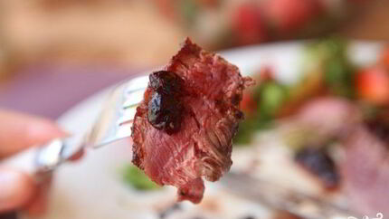 Стейк с кровью