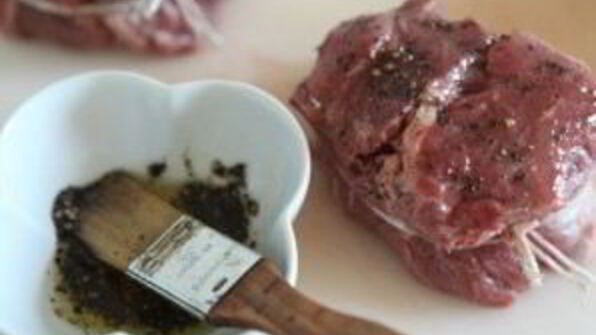 стейк с кровью
