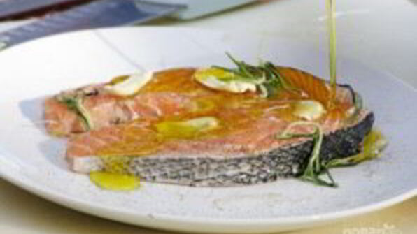 стейк семги на гриле