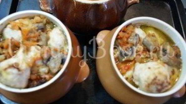 куриные тефтели в горшочках