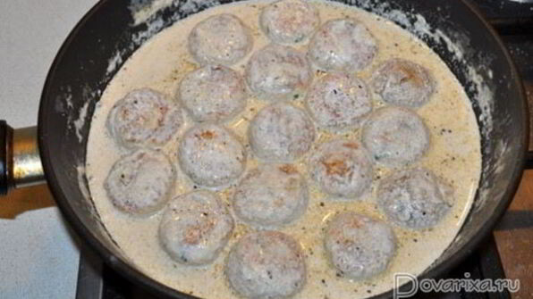 куриные тефтели в сливках