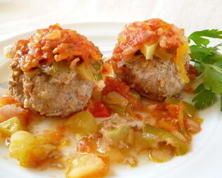 Нежнейшие тефтели из говядины в ароматном соусе