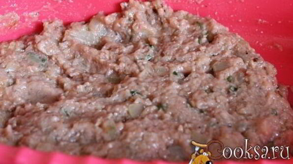 тефтели-ежики из семги в сметанном соусе