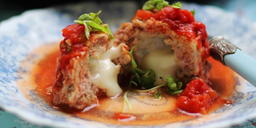 Рецепт тефтелей из индейки с моцареллой под соусом маринара