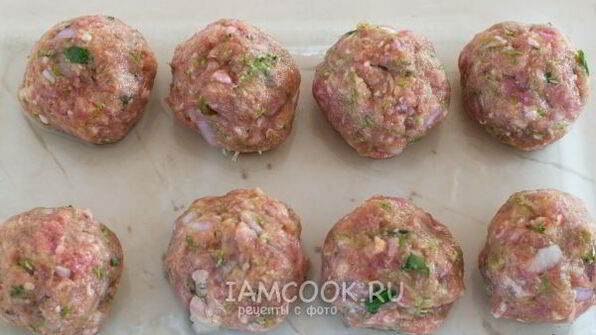 тефтели с кабачками