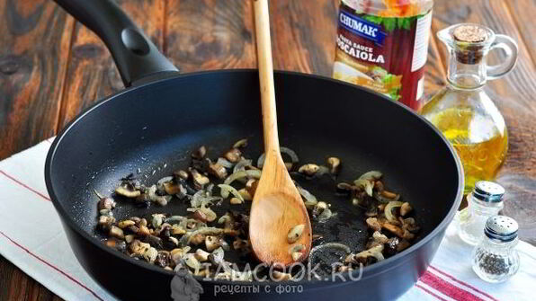 тефтели с рисом в духовке с подливкой