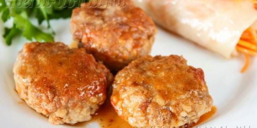 Рецепт тефтелей с рисом в томатном соусе