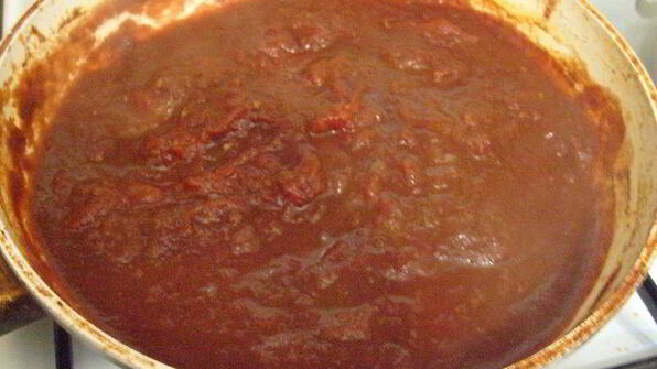 тефтели в томатно-винном соусе