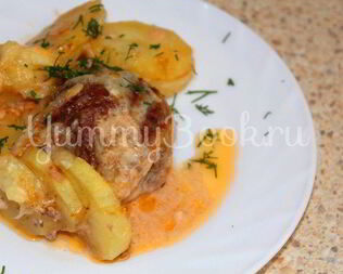 Тефтели запеченные с картофелем