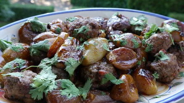 тефтельки из ягнятины с инжиром и луком-шалотом