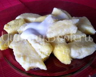 Ленивые вареники с бананом