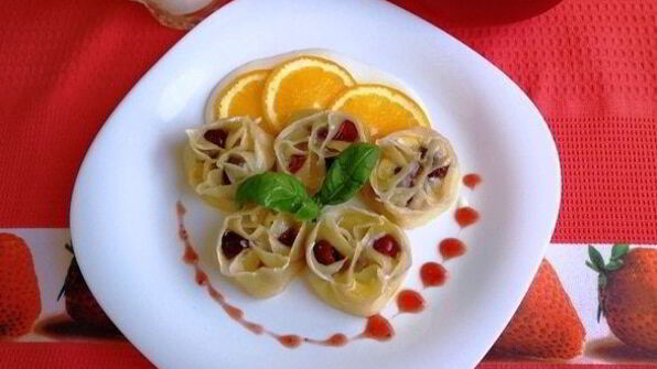 вареники с черешней и творогом