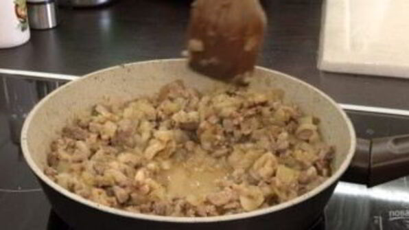 вареники с капустой на пару с зажаркой