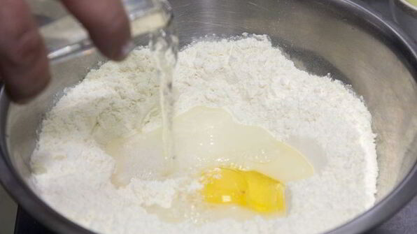 вареники с кислой капустой и мятым картофелем