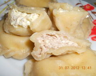 Вареники с творожно-ореховой начинкой