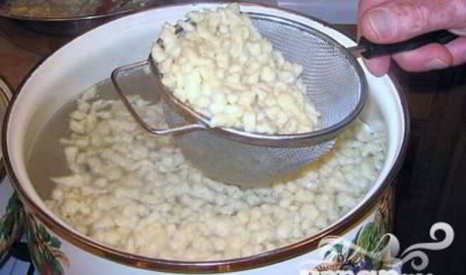 Венгерские клецки нокедли