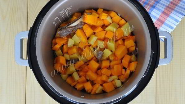 домашнее жаркое на пиве с тыквой в мультиварке