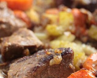 Жаркое из баранины с овощами