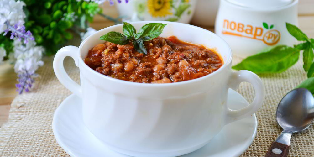 Рецепт жаркого из говяжьего фарша, помидоров и фасоли