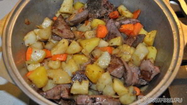 жаркое из печени с картофелем