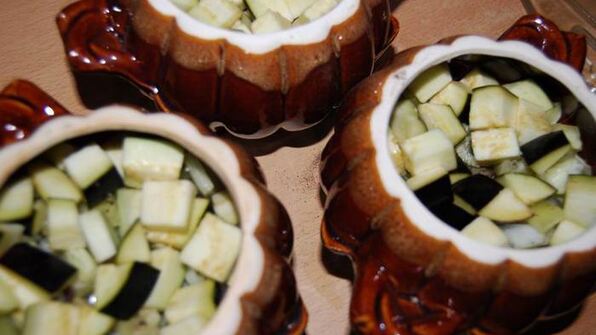 жаркое в горшочке краски лета