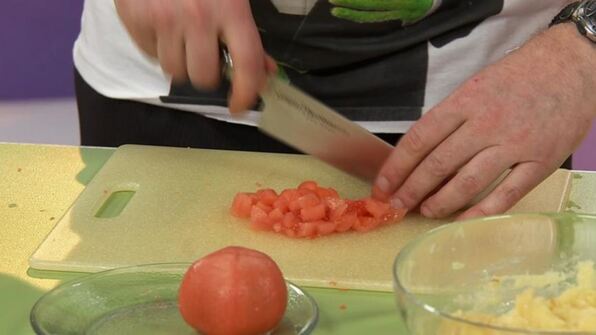 картофельные зразы с капустой и кабачковой икрой