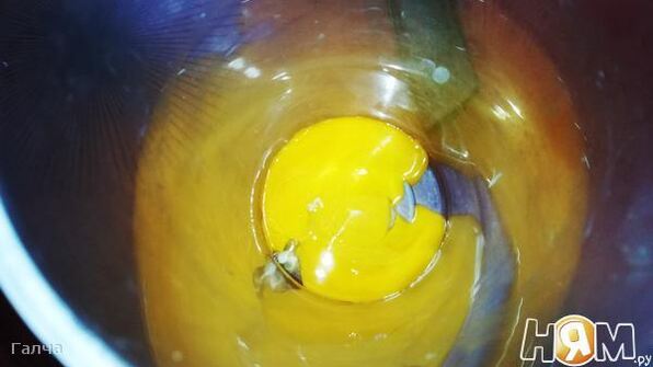 куриные зразы с сухофруктами и апельсиновым соусом