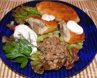 Зразы из фарша с грибами