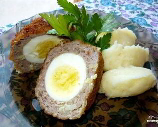 Зразы с целым яйцом