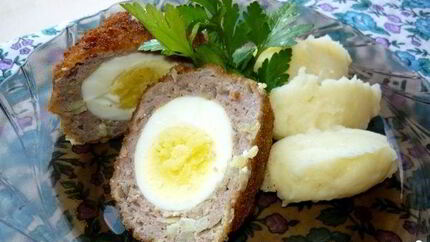 Зразы с целым яйцом