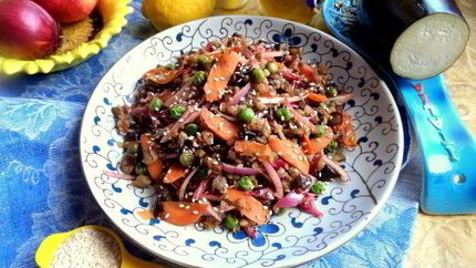 Гречка с баклажаном и морковкой