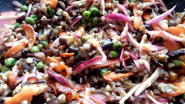 гречка с баклажаном и морковкой