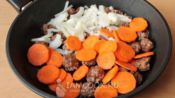 гречка с фаршем и овощами