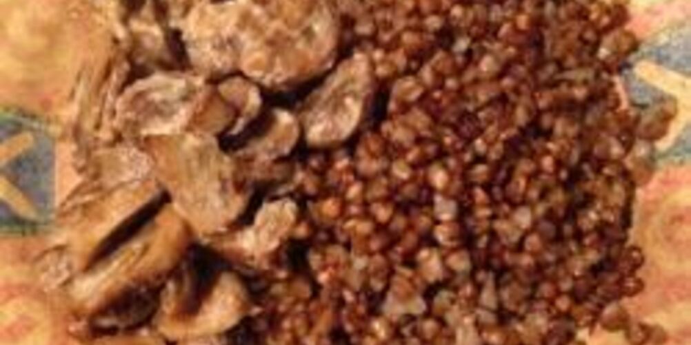 Рецепт гречки с грибной подливой