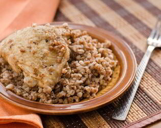 Гречка с курицей в духовке