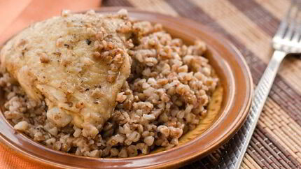 Гречка с курицей в духовке